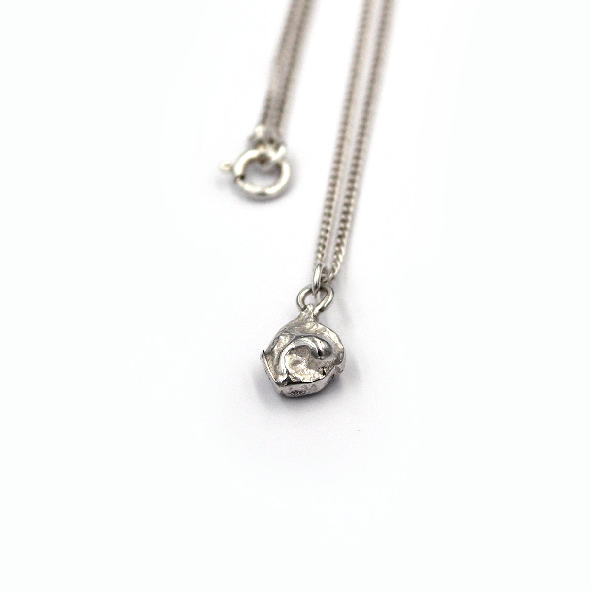 roh_04_necklace_silver_product_img_unbi_studio_