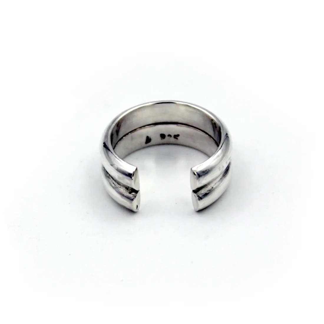 Open band ring 02